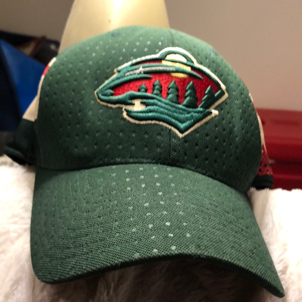 🎃4/20🎃Adidas NHL Cap